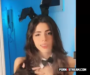 Fernanda Aquino Nude Sexy Teen OnlyFans Video Leaked