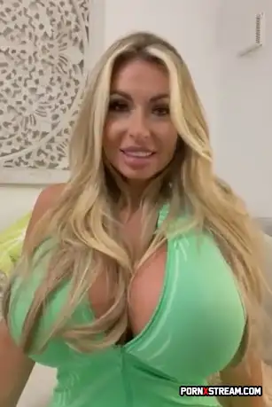 Maddison Fox OnlyFans Leaked Hot Mommy PPV