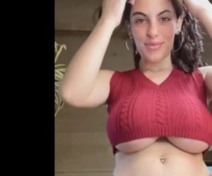 [OnlyFans] Alexa Pearl - Boob Bounce Onlyfans Video Leaked