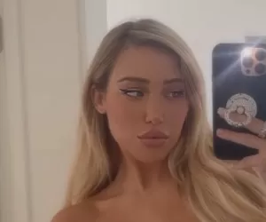 Stefanie Knight Leaked Flash Tits Onlyfans